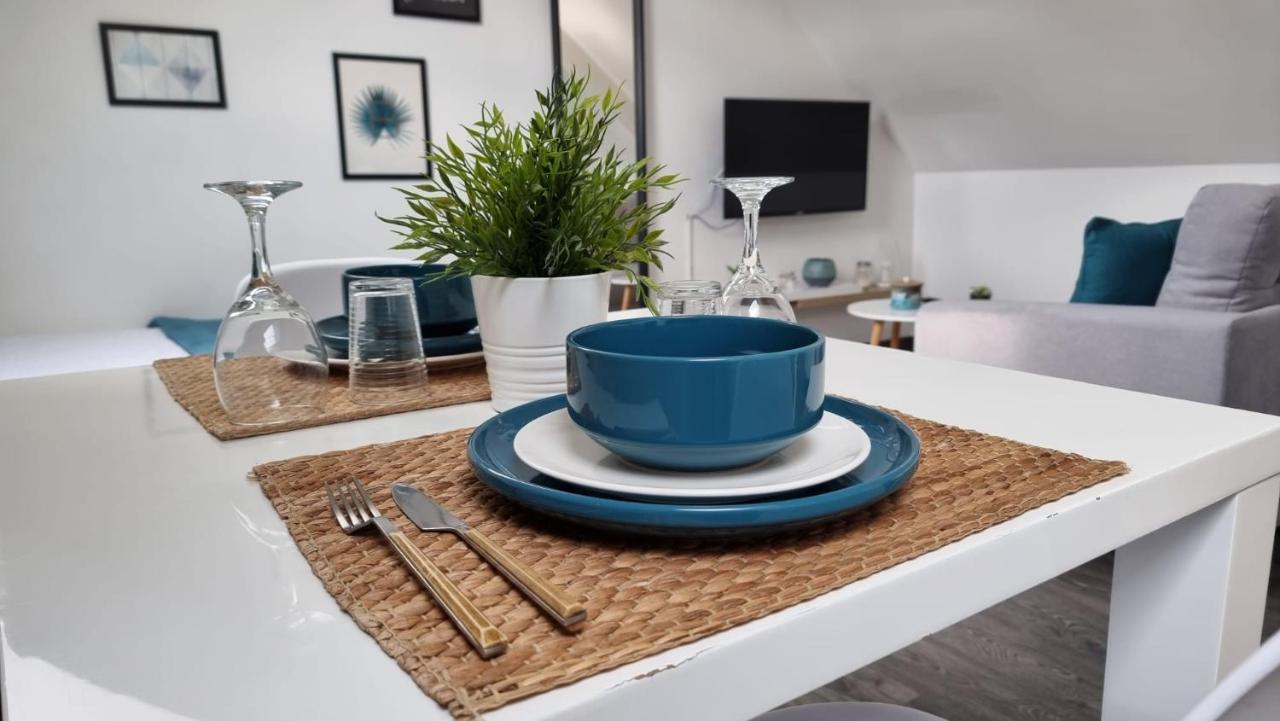 Le P'Tit Cosy Apartment โลริอ็อง ภายนอก รูปภาพ