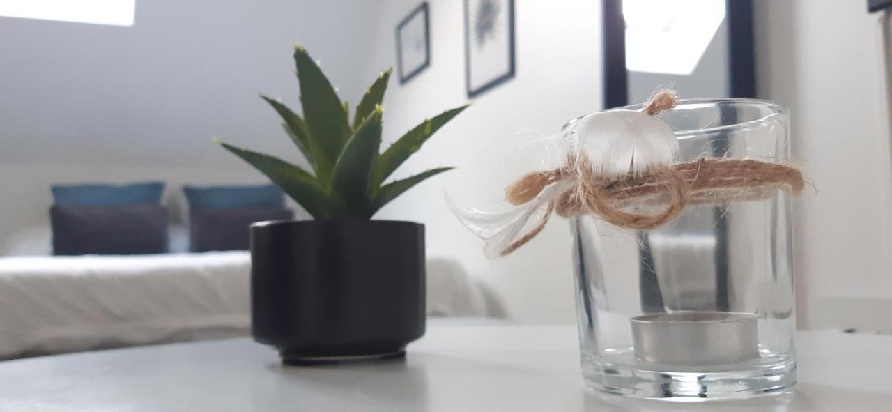 Le P'Tit Cosy Apartment โลริอ็อง ภายนอก รูปภาพ